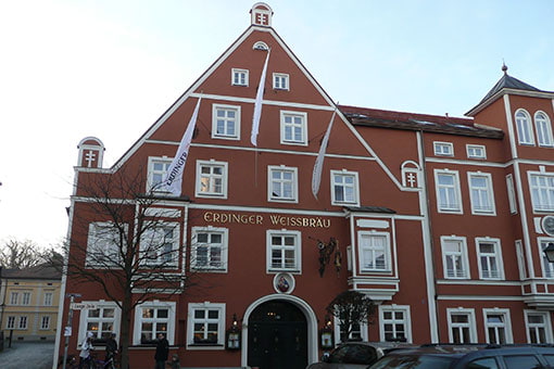 Privatbrauerei Erdinger Weißbräu Gebäude Hotel Erdinger Weißbräu